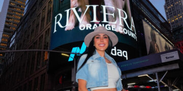 Durana Elmi Shines in Times Square with Riviera Magazine Cover Unveiling