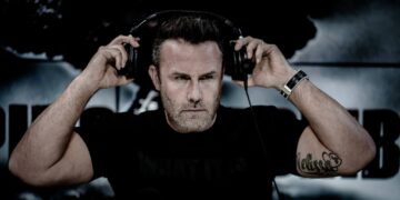 Brad Lea’s Meteoric Rise in Las Vegas: From High School Dropout to Podcasting Powerhouse